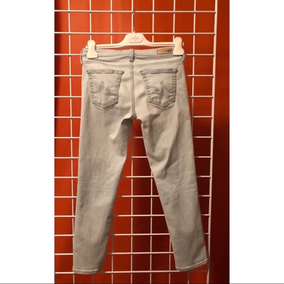 ⬇️$30 AG The Slit Cigarette Crop skinny Jean - Picture 3 of 5